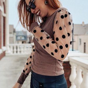Brown polka dot transparent sleeve
